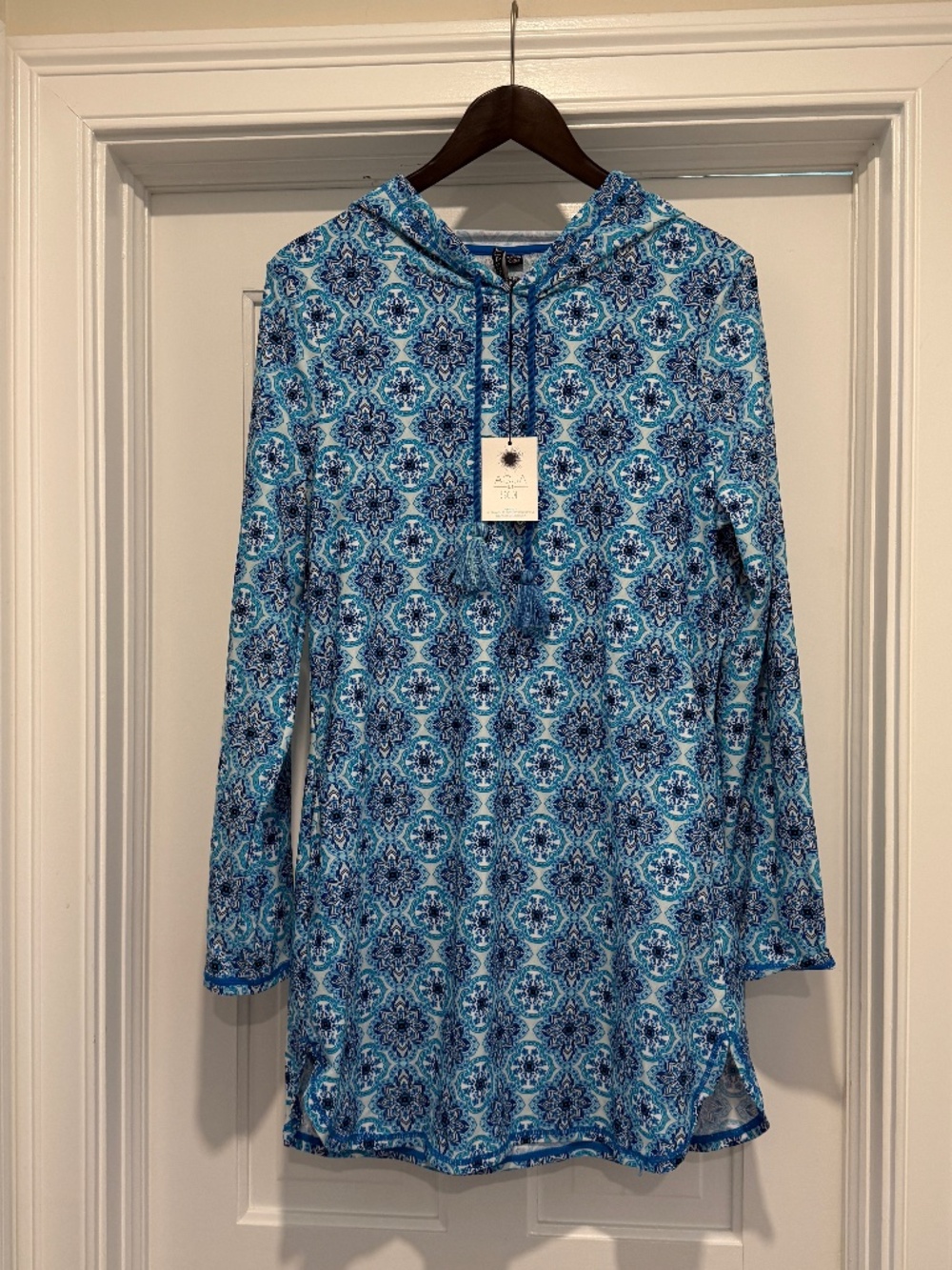 NWT - Aqua Et Sol Dress / Coverup - NEW!!